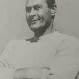 Nella stagione 1950-51 si succedettero alla guida del Bari addirittura sette allenatori. Il primo della serie fu Federico Allasio: per lui tre esperienze a Bari fino al 1962, con la seconda migliore delle altre due
